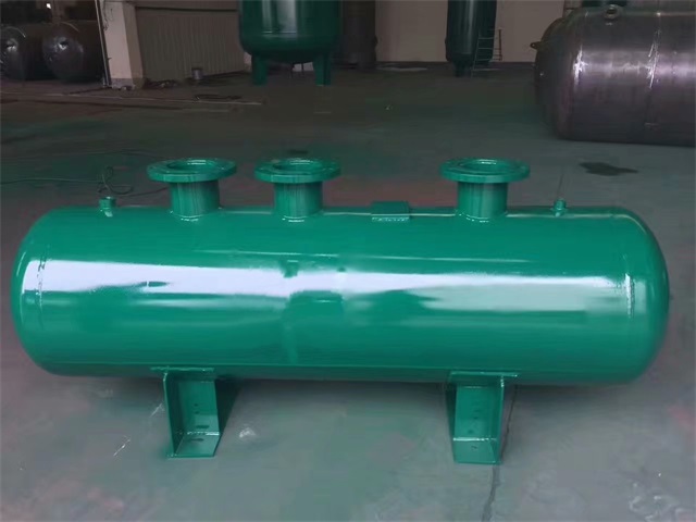 秦淮秦淮秦淮蒸汽分气缸1.jpeg